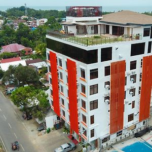 Aya Hotel & Residences